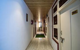 Hotel O Kanchan Residency